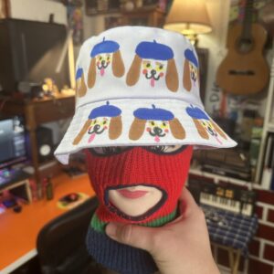 img_2321-2 Doggy Bucket (1/1)